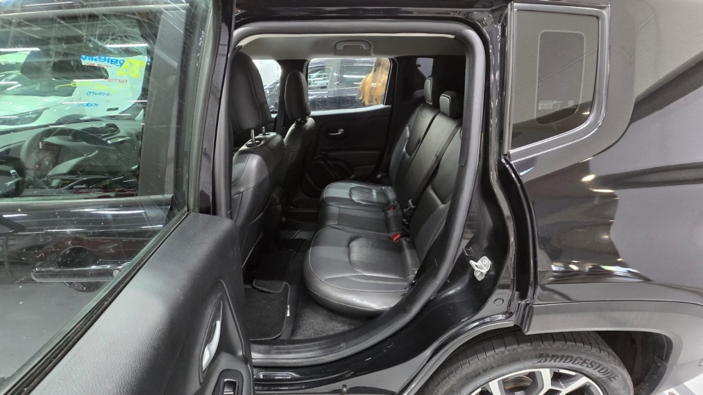 jeep renegade 1.3 t270 turbo flex longitude at6 4p automatico 202312