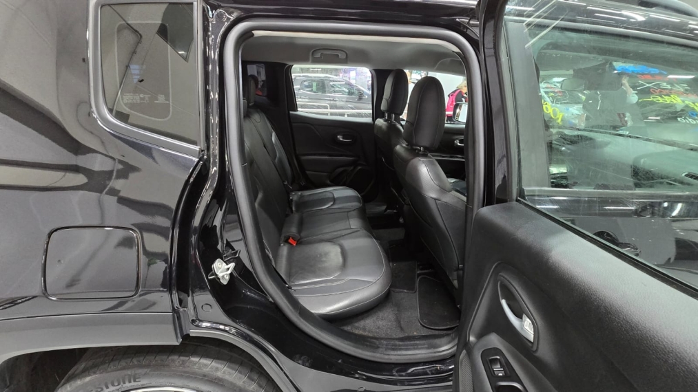 jeep renegade 1.3 t270 turbo flex longitude at6 4p automatico 202311