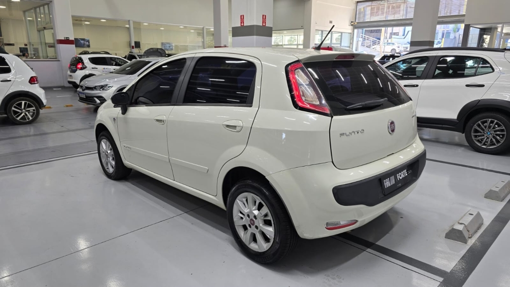 fiat punto 1.4 attractive 8v flex 4p manual 201614