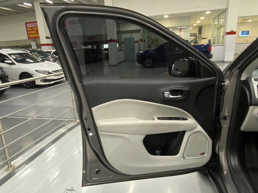 jeep compass 2.0 16v flex longitude automatico 4p 20196