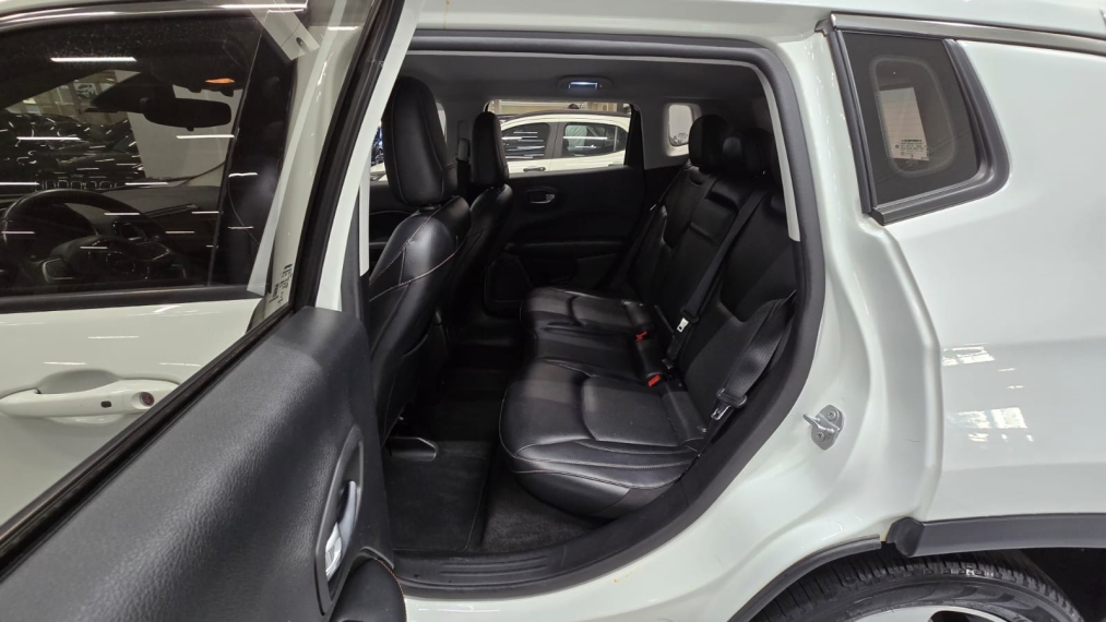 jeep compass 2.0 16v flex longitude automatico 4p 201812