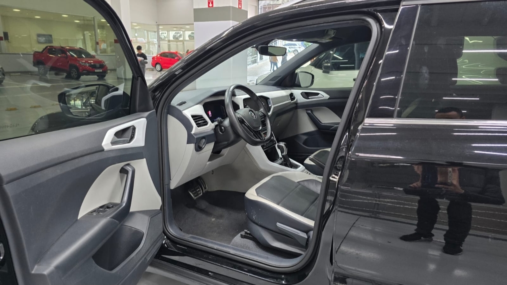 volkswagen t-cross 1.4 250 tsi total flex highline automatico 4p 20206
