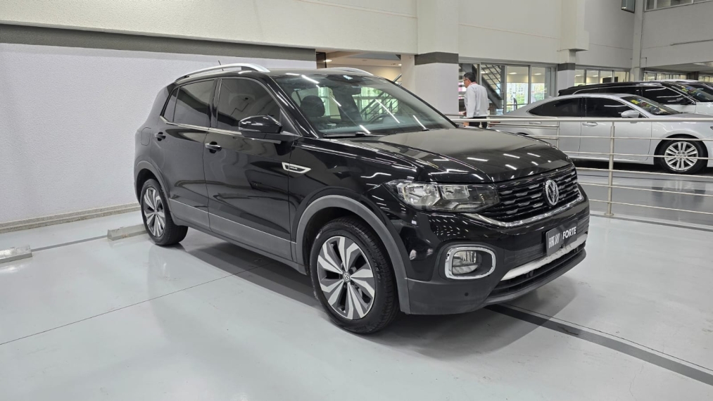 volkswagen t-cross 1.4 250 tsi total flex highline automatico 4p 20203