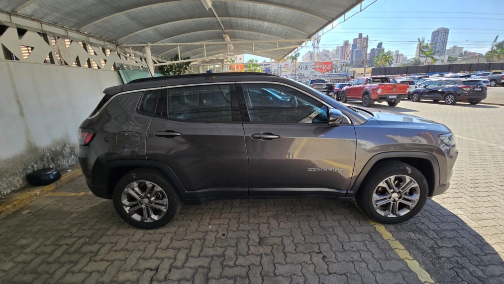 jeep compass 1.3 t270 turbo flex longitude at6 4p automatico 20234