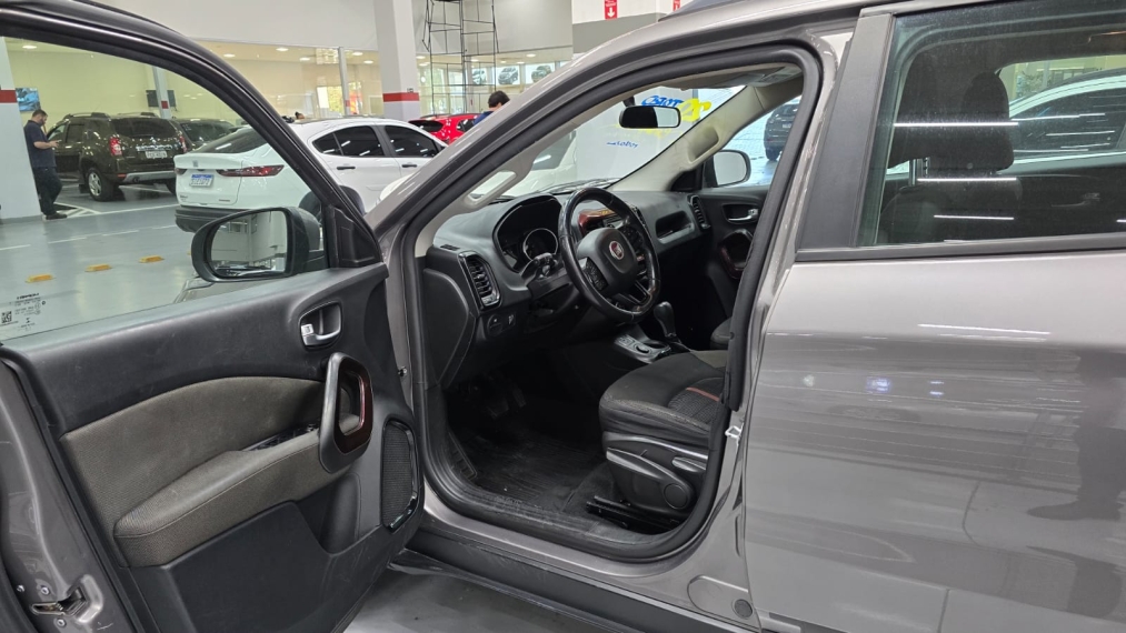 fiat toro 1.8 16v evo flex freedom at6 4p automatico 20206