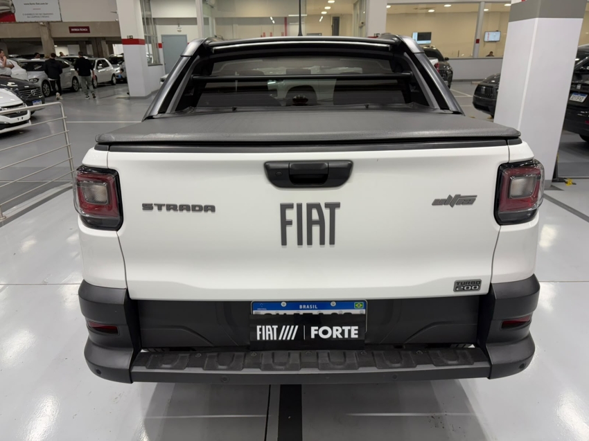 fiat strada 1.0 turbo 200 flex ultra cd cvt 4p automatico 202414
