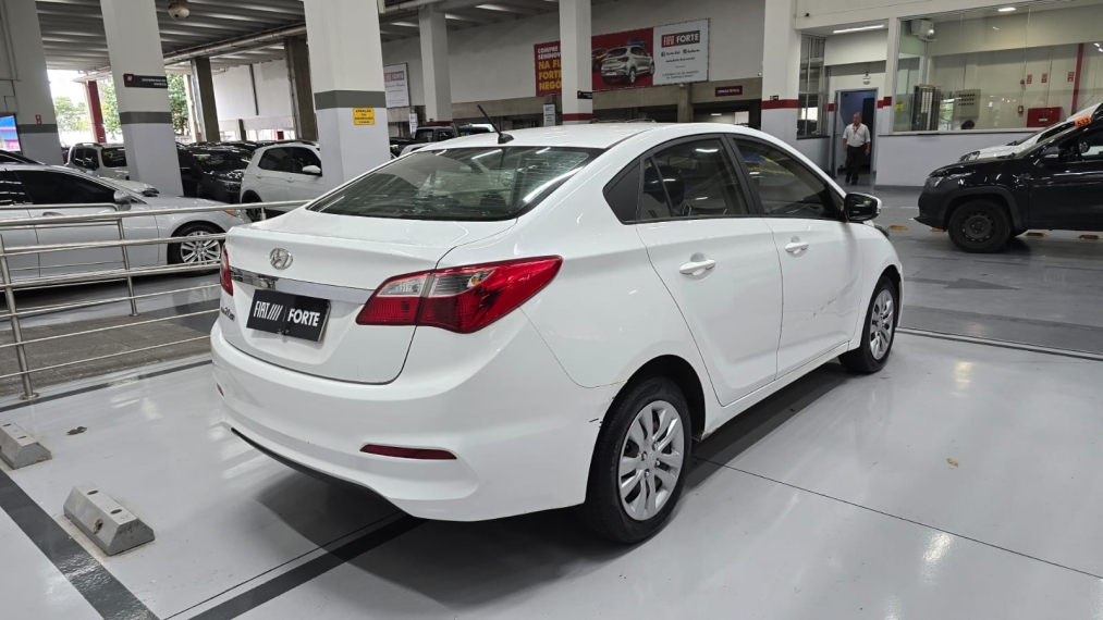 hyundai hb20s 1.0 comfort plus 12v flex 4p manual 201713