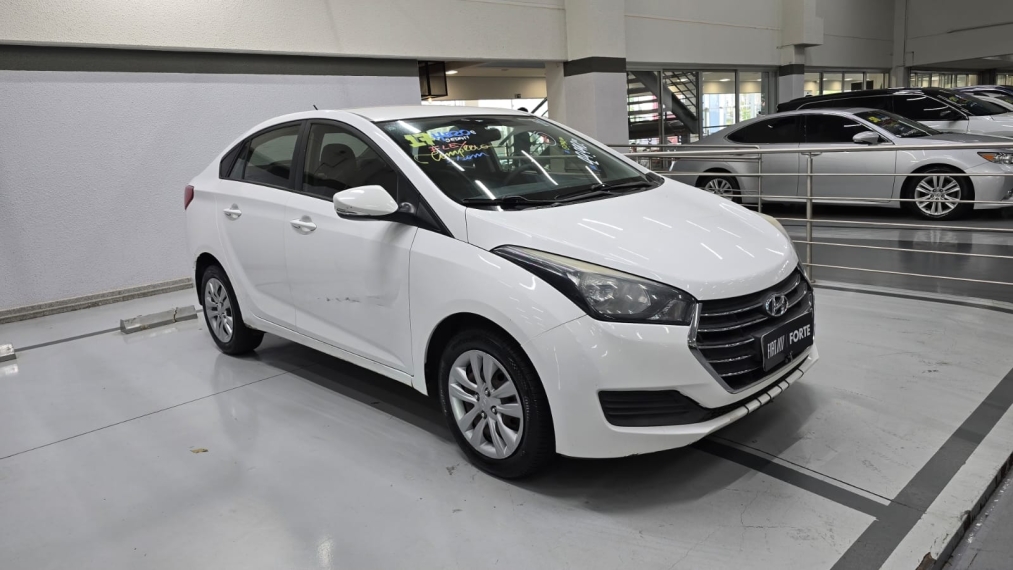 hyundai hb20s 1.0 comfort plus 12v flex 4p manual 20173