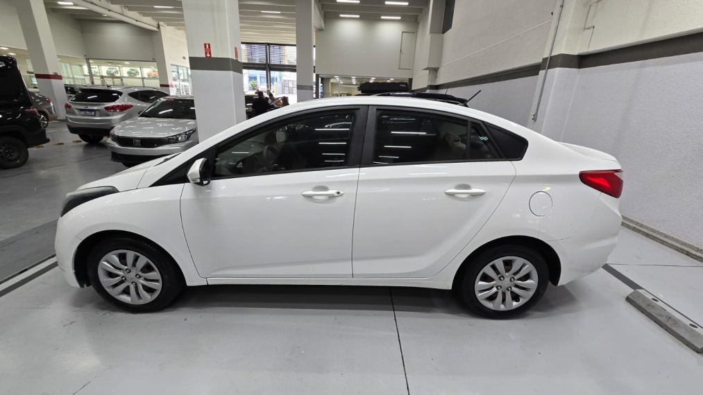 hyundai hb20s 1.0 comfort plus 12v flex 4p manual 20175
