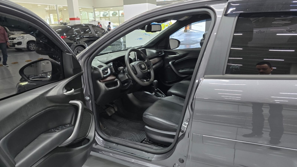 fiat cronos 1.3 firefly flex precision cvt 4p automatico 20246