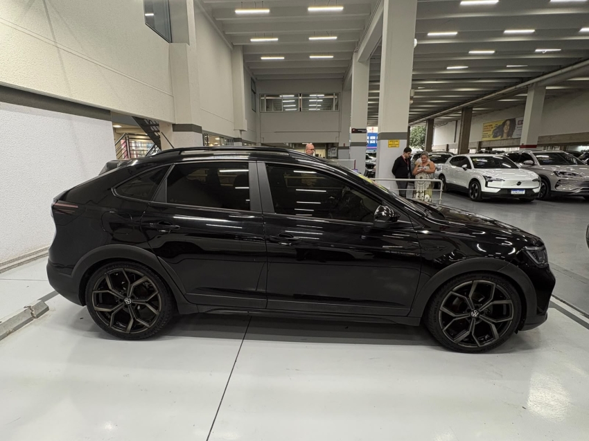 volkswagen nivus 1.0 200 tsi total flex highline automatico 4p 20214
