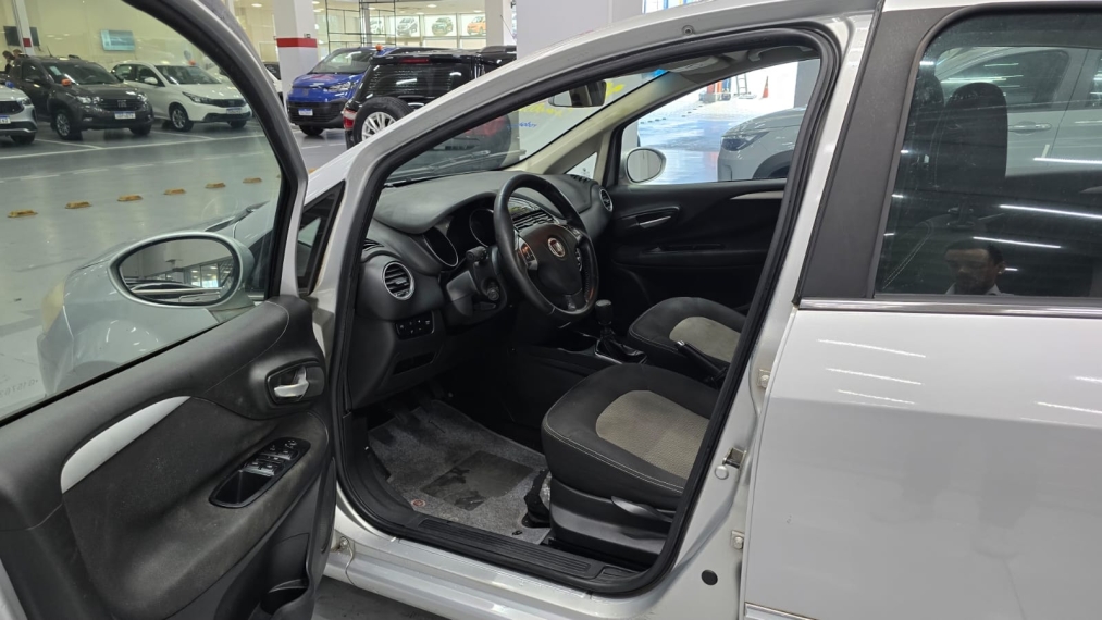 fiat linea 1.8 essence 16v flex 4p manual 20166