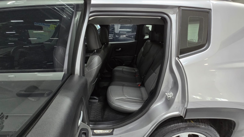 jeep renegade 1.3 t270 turbo flex sport at6 4p automatico 202212