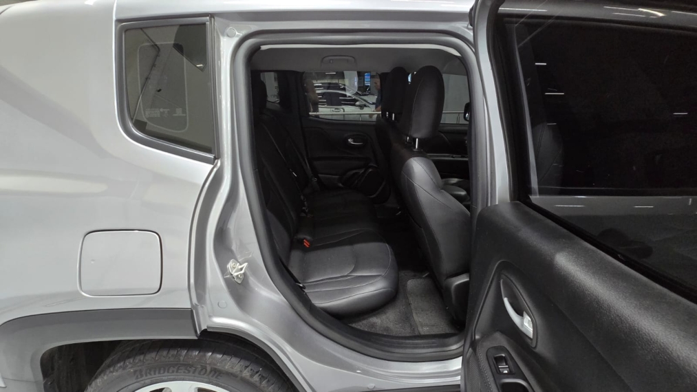 jeep renegade 1.3 t270 turbo flex at6 4p automatico 202411