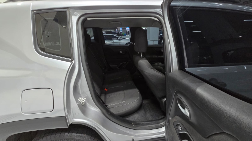 jeep renegade 1.3 t270 turbo flex sport at6 4p automatico 202211