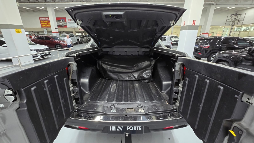 fiat toro 1.3 turbo 270 flex ultra at6 4p automatico 202516