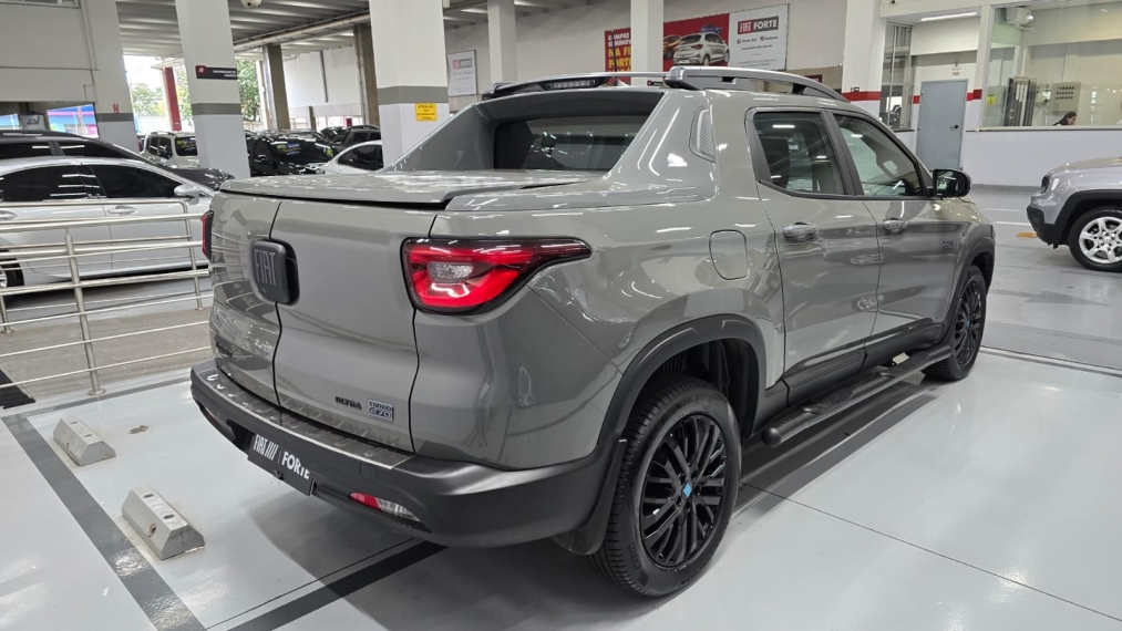 fiat toro 1.3 turbo 270 flex ultra at6 4p automatico 202513