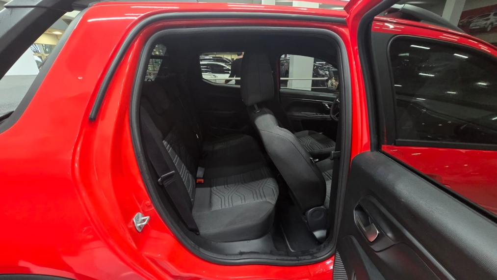 fiat strada 1.3 firefly flex volcano cd cvt 4p automatico 202511