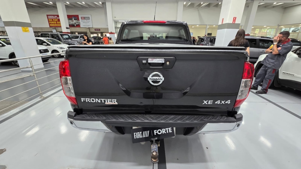 nissan frontier 2.3 16v turbo diesel xe cd 4x4 automatico 4p 201914
