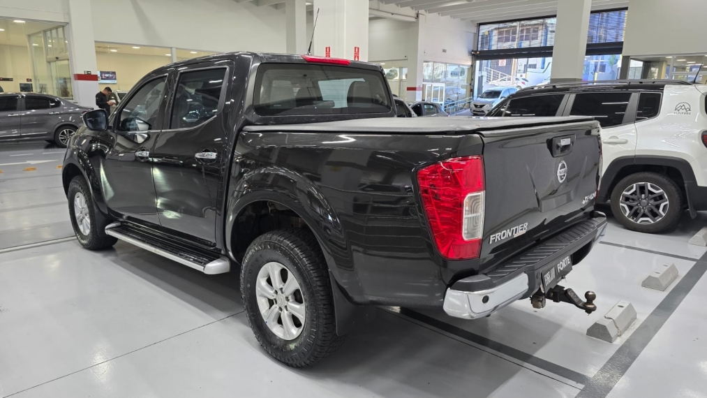 nissan frontier 2.3 16v turbo diesel xe cd 4x4 automatico 4p 201915