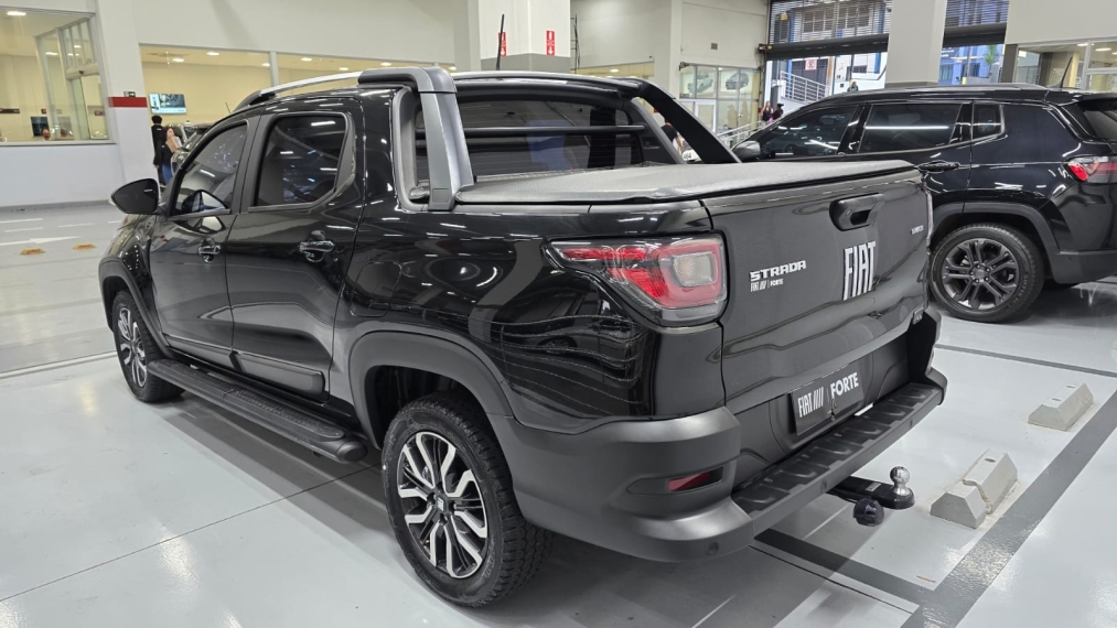 fiat strada 1.0 turbo 200 flex ranch cd cvt 4p automatico 202414
