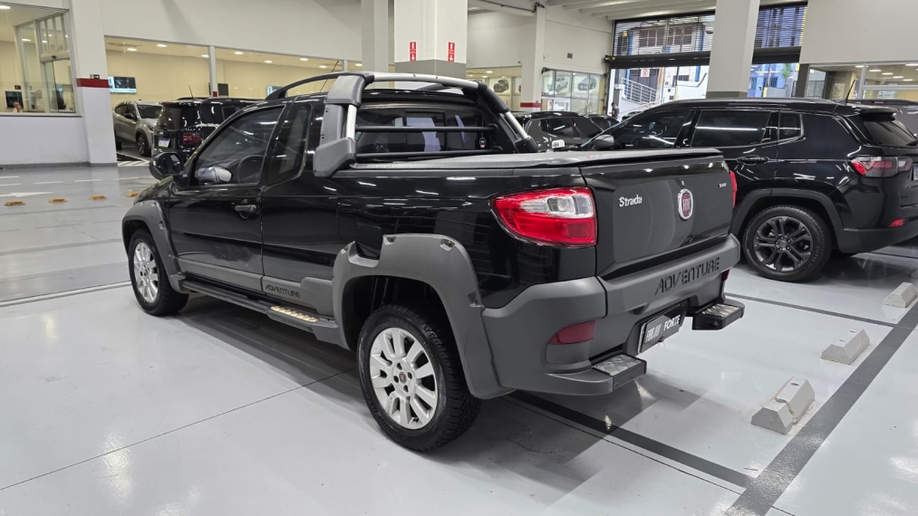 fiat strada 1.8 mpi adventure ce 16v flex 2p automatizado automatico 201515
