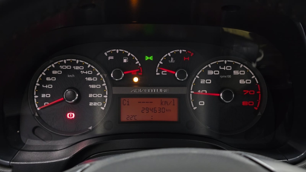 fiat strada 1.8 mpi adventure ce 16v flex 2p automatizado automatico 20157
