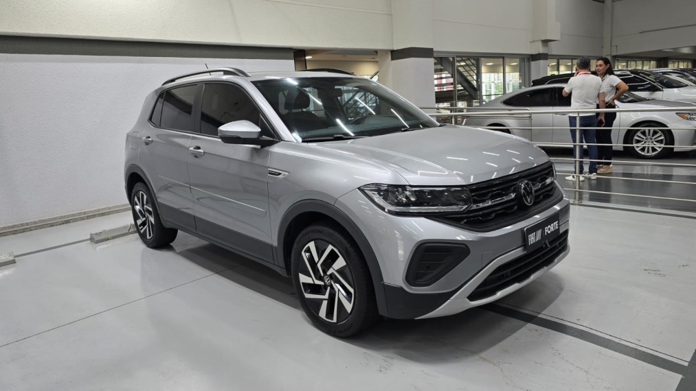 volkswagen t-cross 1.0 200 tsi total flex comfortline automatico 4p 20253
