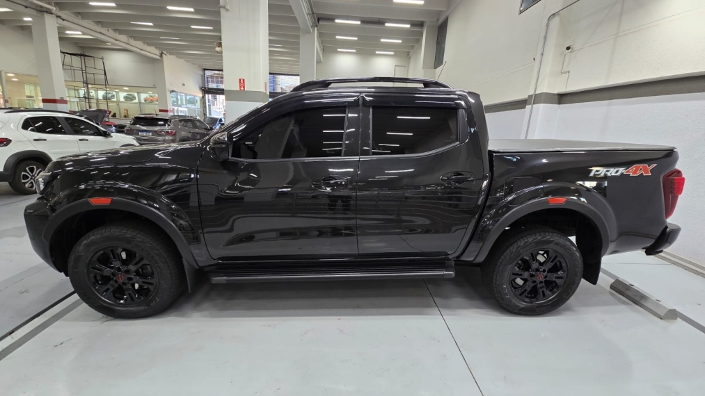 nissan frontier 2.3 16v turbo diesel pro4x cd 4x4 automatico 4p 20245