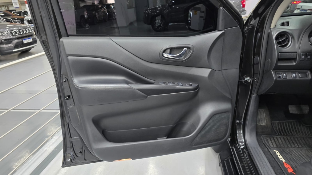 nissan frontier 2.3 16v turbo diesel pro4x cd 4x4 automatico 4p 20249
