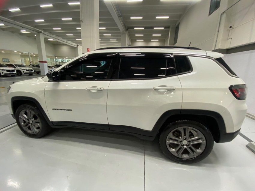 jeep compass 1.3 t270 turbo flex longitude at6 4p automatico 20245