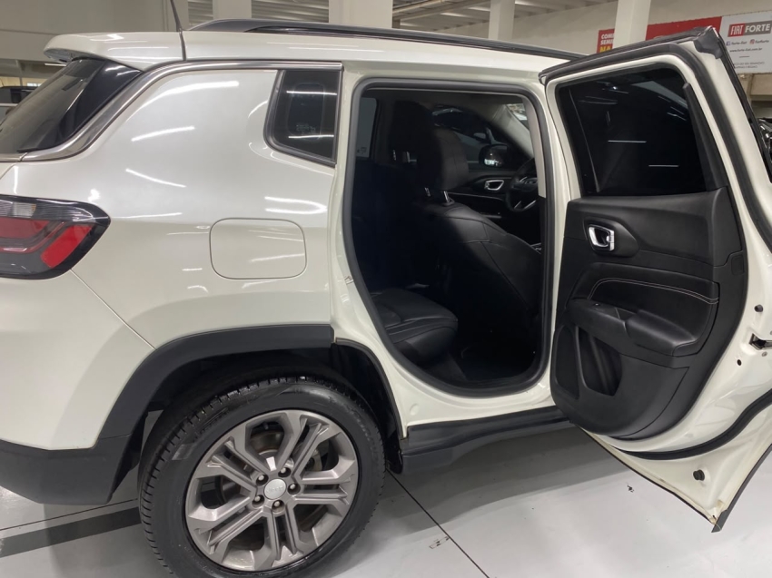 jeep compass 1.3 t270 turbo flex longitude at6 4p automatico 202411