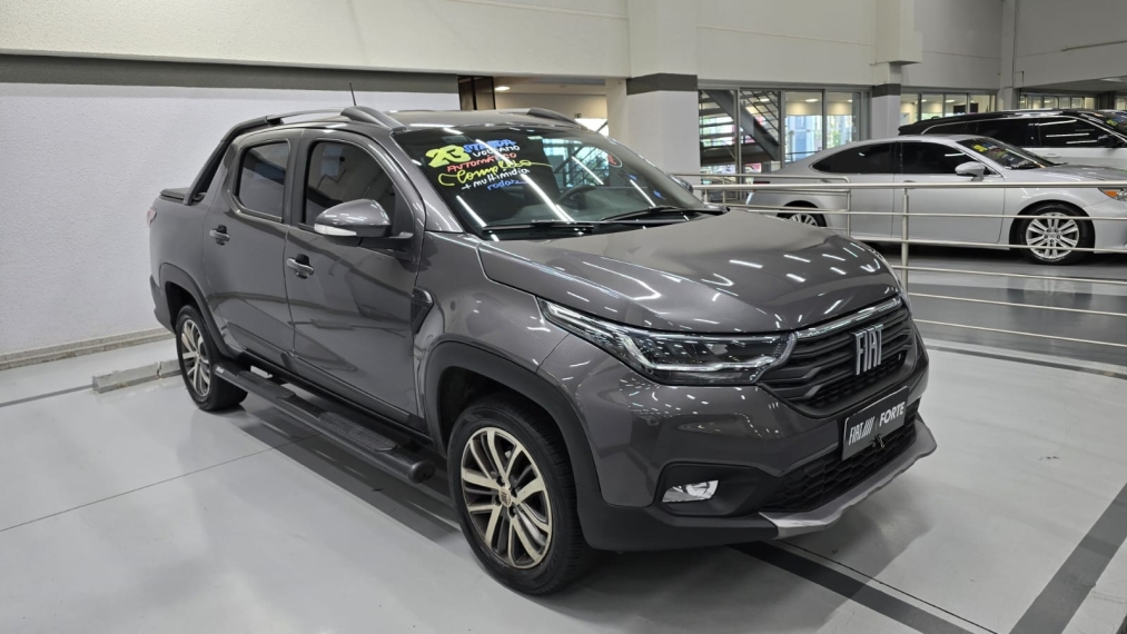 fiat strada 1.3 firefly flex volcano cd cvt 4p automatico 20233