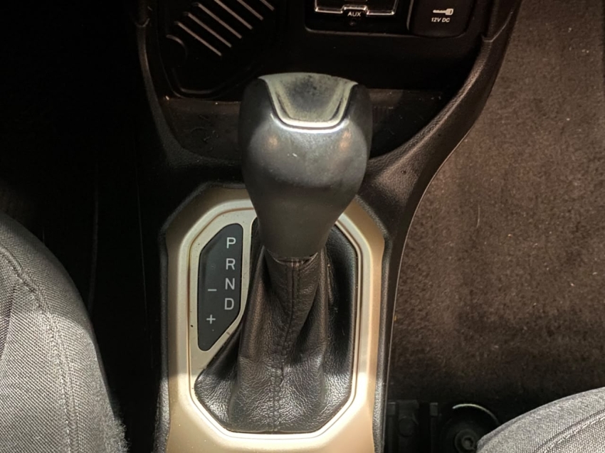 jeep renegade 1.8 16v flex sport 4p automatico 20178