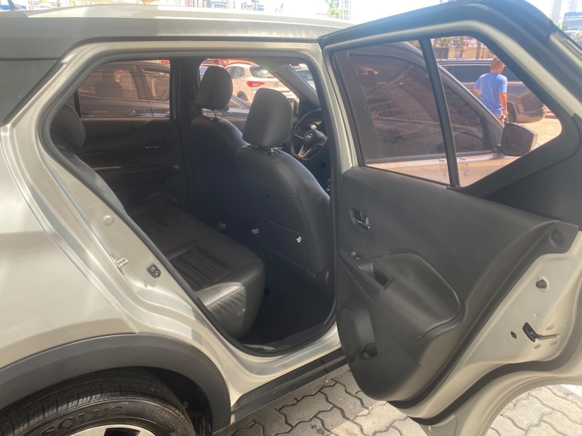 nissan kicks 1.6 16v flexstart s 4p xtronic flex automatico 201910