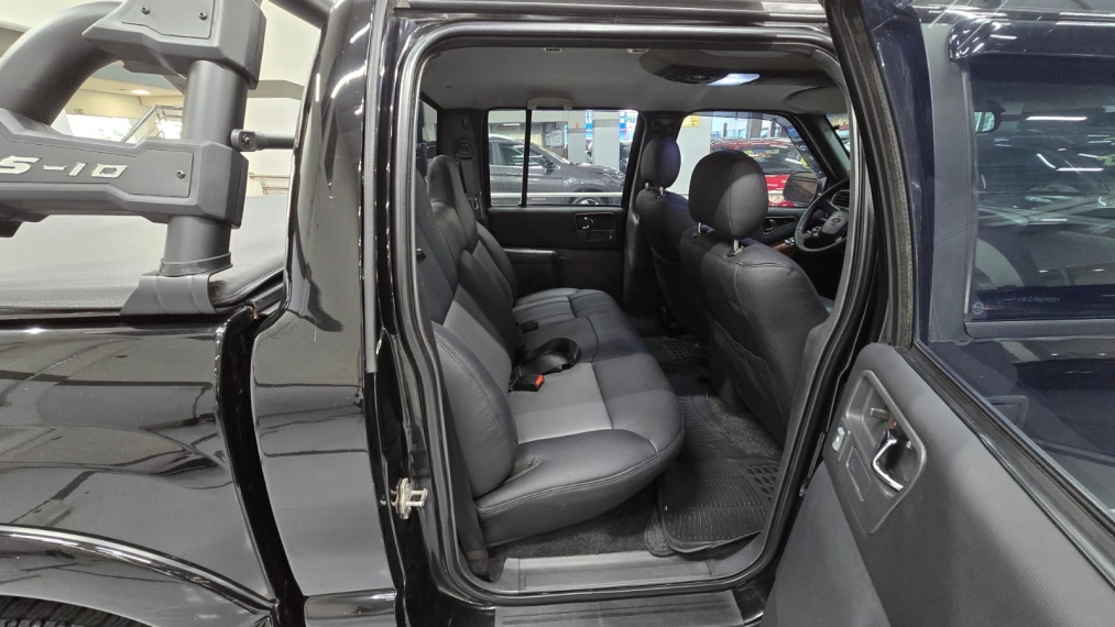chevrolet s10 2.8 executive 4x2 cd 12v turbo electronic intercooler diesel 4p manual flex automatico 201011