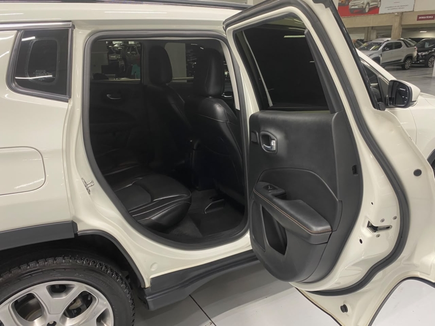 jeep compass 2.0 16v flex longitude automatico 4p 202111
