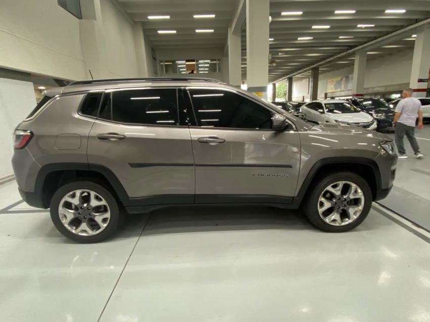 jeep compass 2.0 16v diesel longitude 4x4 automatico 4p 20204