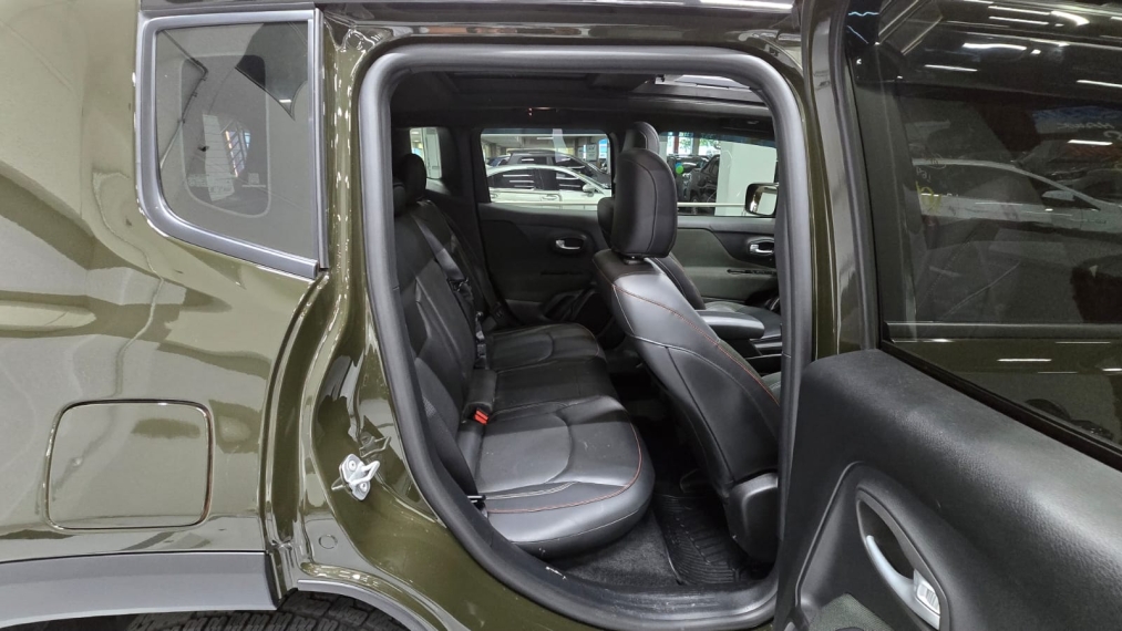 jeep renegade 1.3 t270 turbo flex willys 4x4 at9 4p automatico 202711