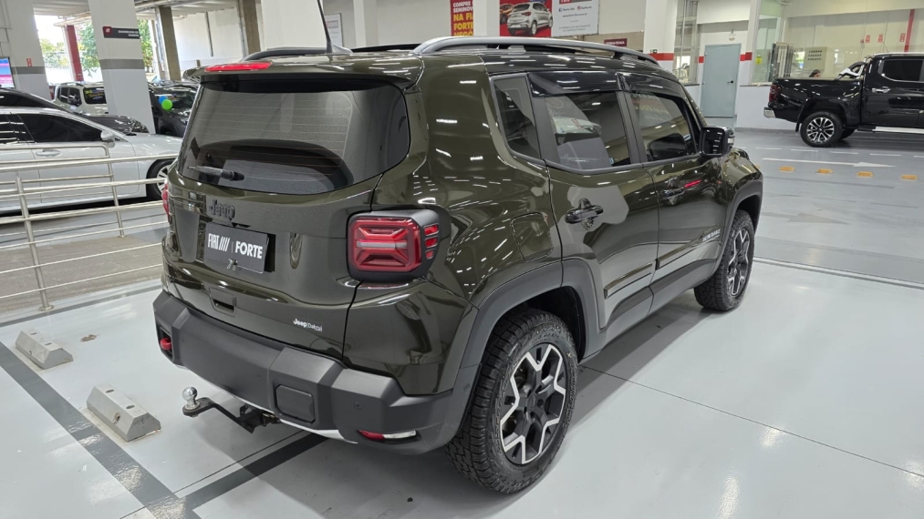 jeep renegade 1.3 t270 turbo flex willys 4x4 at9 4p automatico 202713