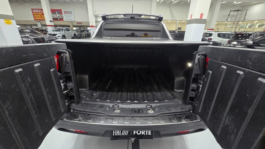 fiat toro 1.3 turbo 270 flex freedom at6 4p automatico 202416