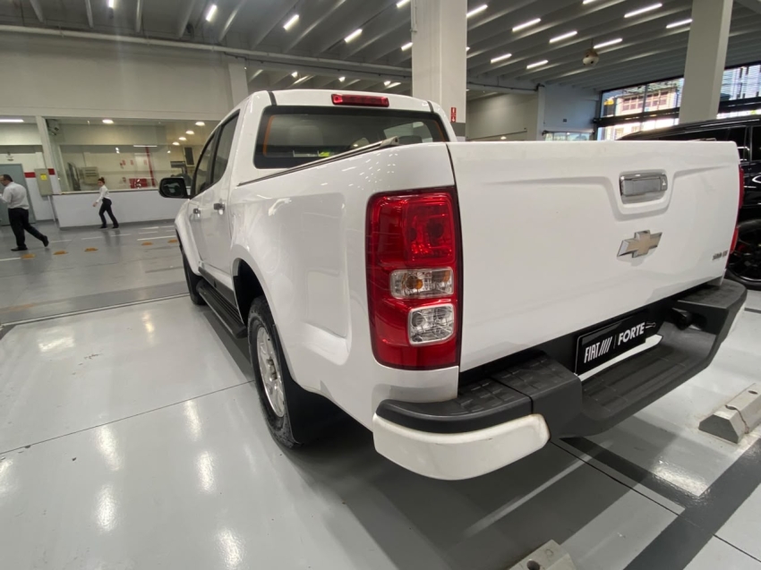 chevrolet s10 2.4 lt 4x2 cd 8v flex 4p manual 201315