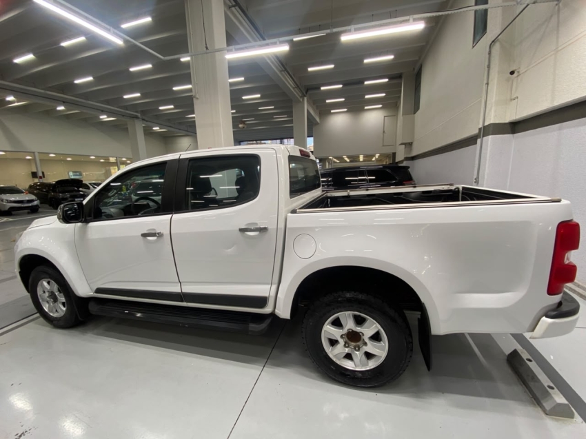 chevrolet s10 2.4 lt 4x2 cd 8v flex 4p manual 20135