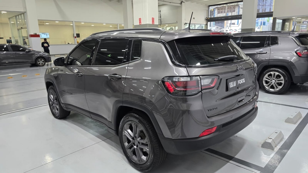 jeep compass 1.3 t270 turbo flex longitude at6 4p automatico 202215