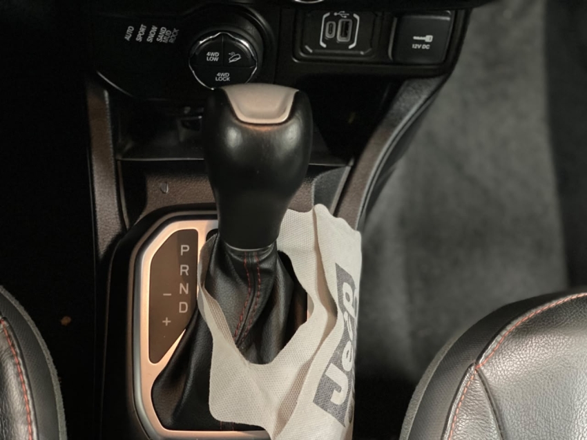 jeep renegade 1.3 t270 turbo flex trailhawk 4x4 at9 4p automatico 20228