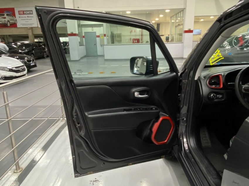 jeep renegade 1.3 t270 turbo flex trailhawk 4x4 at9 4p automatico 20226