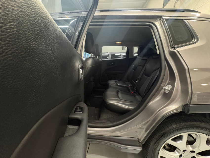 jeep compass 2.0 16v diesel longitude 4x4 automatico 4p 202112