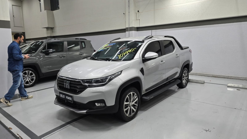 fiat strada 1.3 firefly flex volcano cd cvt 4p automatico 20221