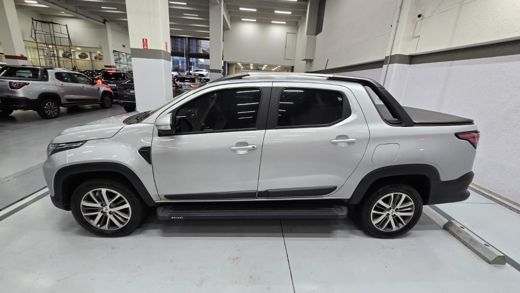fiat strada 1.3 firefly flex volcano cd cvt 4p automatico 20225