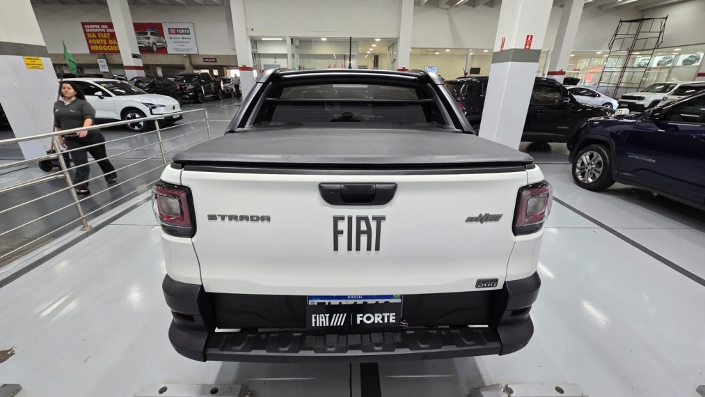 fiat strada 1.0 turbo 200 flex ultra cd cvt 4p automatico 202514